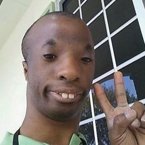 Meet your Posher, Avery